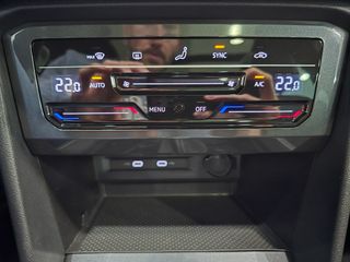 2022 Volkswagen Tiguan R-Line 2.0TDI 150CV DSG7