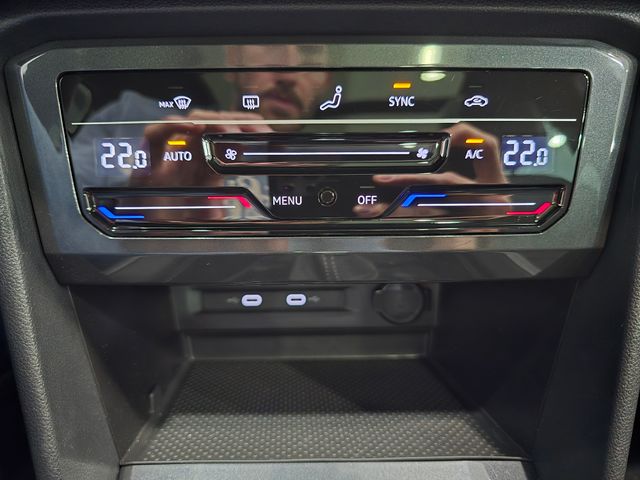 2022 Volkswagen Tiguan R-Line 2.0TDI 150CV DSG7