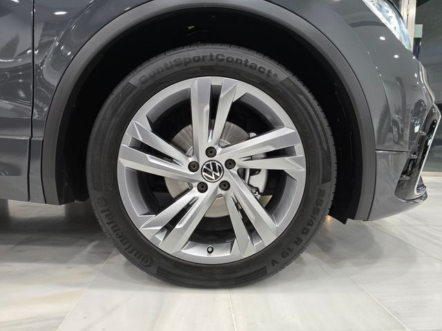 2022 Volkswagen Tiguan R-Line 2.0TDI 150CV DSG7