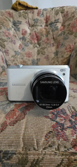 Samsung WB350F Fotocamera Digitale Bianca