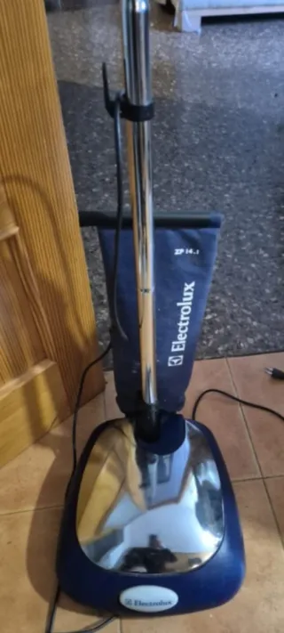 Pulidora Electrolux ZP 14.1