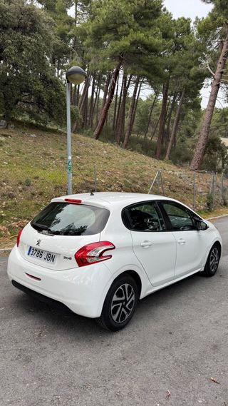 Peugeot 208 2014 1.4 hdi