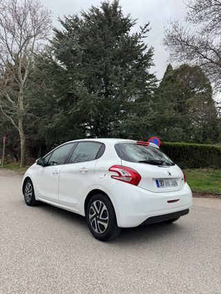 Peugeot 208 2014 1.4 hdi