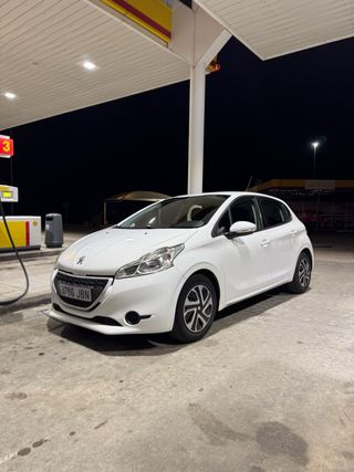 Peugeot 208 2014 1.4 hdi