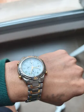 Reloj Citizen Oro y Plata