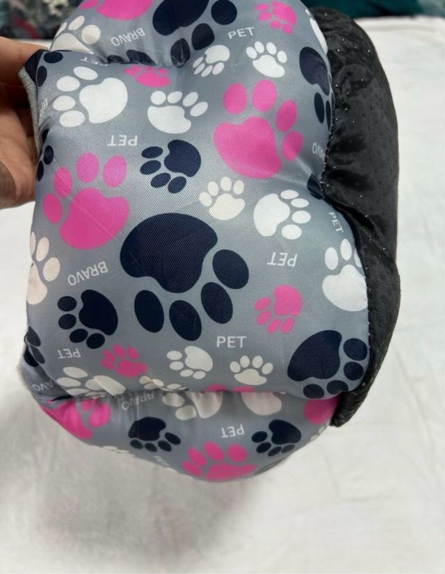 Yommy cama para mascotas 45x35