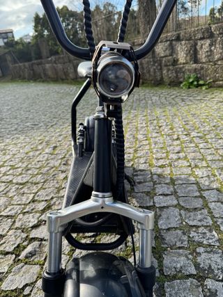 Trotinete Elétrica Chopper - Bom Estado