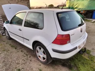 Despiece Volkswagen golf 4. 1600 gasolina