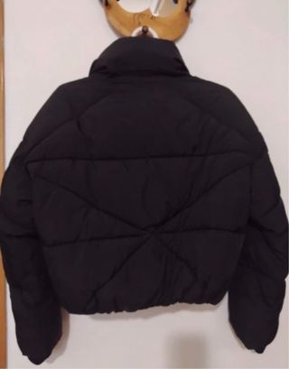 Chaqueta acolchada negra