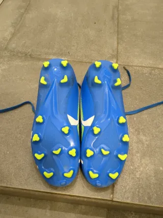 Scarpe da calcio per bambini taglia 35