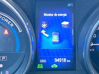 Toyota Auris Feel Híbrido. Total garantía!