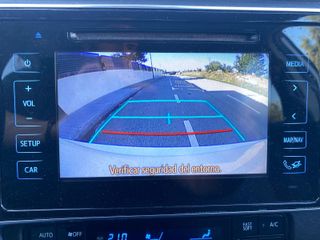 Toyota Auris Feel Híbrido. Total garantía!