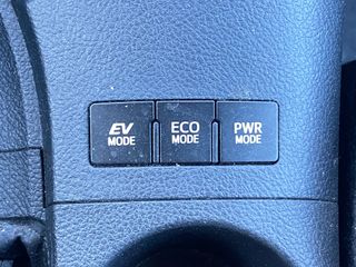 Toyota Auris Feel Híbrido. Total garantía!