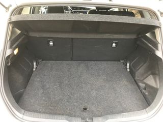 Toyota Auris Feel Híbrido. Total garantía!