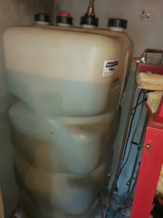 Depósito gasolina y caldera para piezas