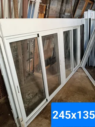 Ventana corredera aluminio 245x135