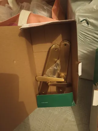 8 pares manivelas doradas clásicas