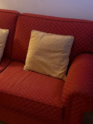 Sofá 3 plazas rojo y beige