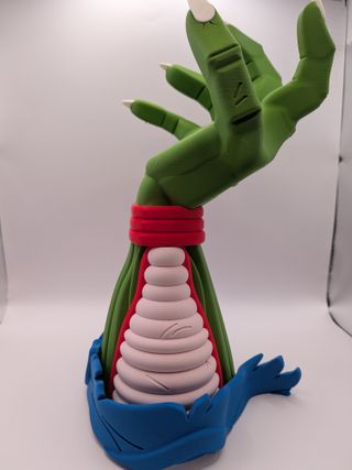 Soporte mandos / gamepads inspirado en Piccolo