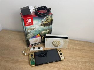 Nintendo Switch OLED Zelda Tears Kingdom