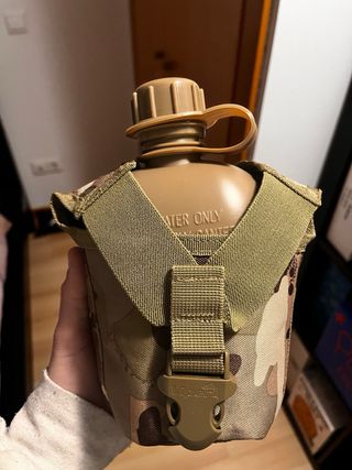 Cantimplora militar camuflaje