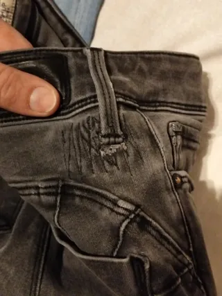 Lote 3 Pantalones Vaqueros Desgastados