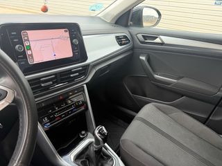 Volkswagen T-Roc 2023