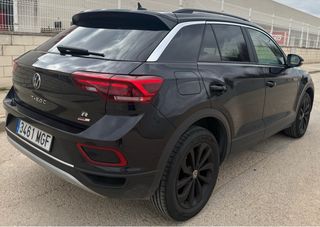 Volkswagen T-Roc 2023