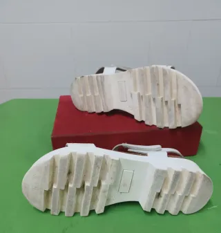 Sandalias Yokono Blancas