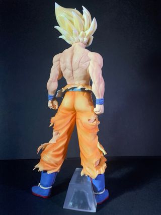 Figura Goku Namek 28cm Dragon Ball