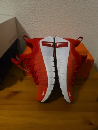 Nike Free Metcon 6 Rojo/Blanco