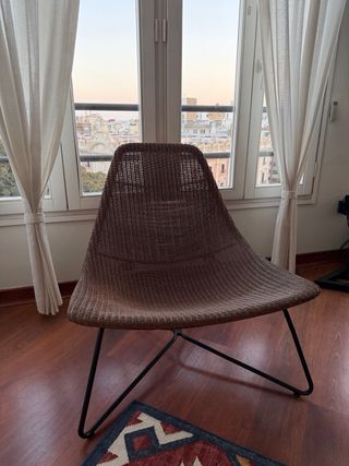 Sillón ratán IKEA diseño moderno