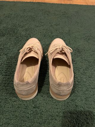 Zapatos Clarks Beige y Blanco