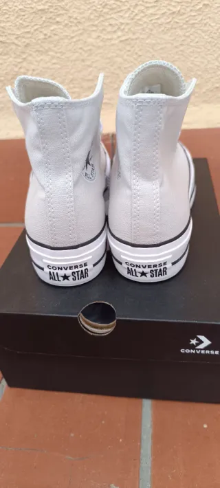 Converse plataforma grises y blancas