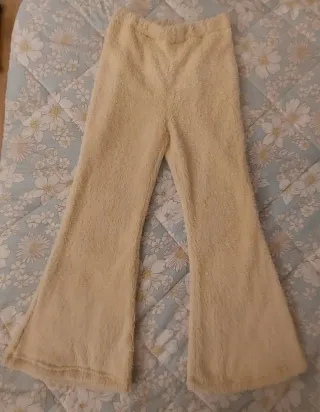 Pantalón acampanado mujer beige