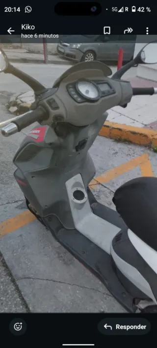 Piaggio NRG Power Scooter Gris/Rojo