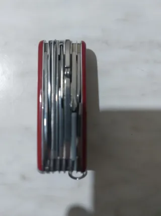 Coltellino Victorinox Rosso