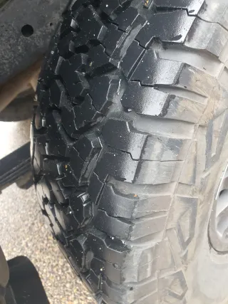 Neumáticos Comforser CF1100 285/75 R16 Solo gomas