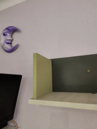 Estantería madera gris y verde