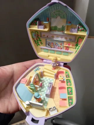 Polly Pocket Fast Food Restaurant 1992