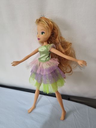 Winx club Flora 28 cm