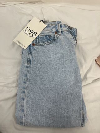 Pantalón vaquero Stradivarius D98 Recto