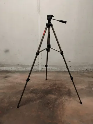 Treppiedi fotografico con custodia