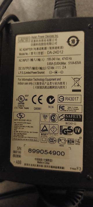 3 Adaptadores de Corriente Asian Power Devices Inc