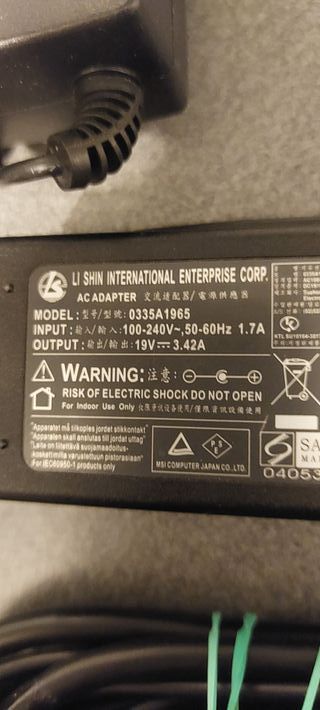 3 Adaptadores de Corriente Asian Power Devices Inc