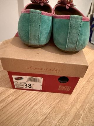 Zapatos planos florales