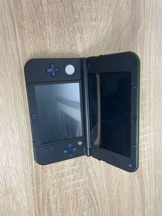 Nintendo New 3DS XL Negra/Verde