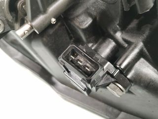 546779 colector admisión 7787318 bmw serie berlina