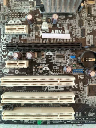Placa base Asus AV8-E