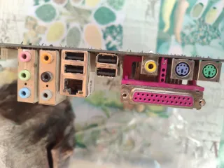 Placa base Asus AV8-E